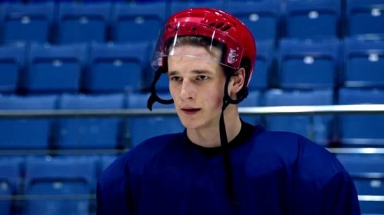 Бушманов молодежка. Бушманов молодежка. Жора бушманов молодежка. Бушманов молодежка. Молодежка бушманов фото.