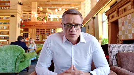 Смотреть онлайн сериал Пекарь и красавица 1 сезон 13 серия