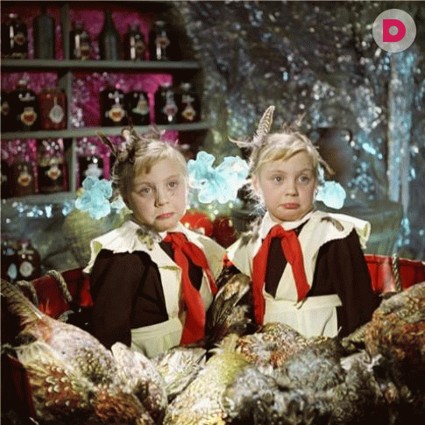 «Королевство кривых зеркал»: что на той стороне?