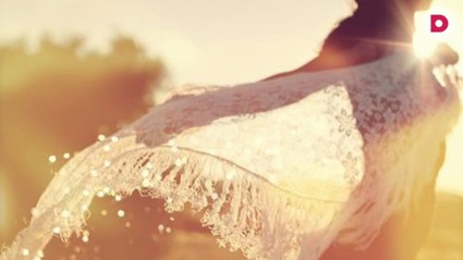 Ты накинь, дорогая, на плечи…