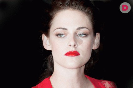 Летняя мода: красное платье + красная помада