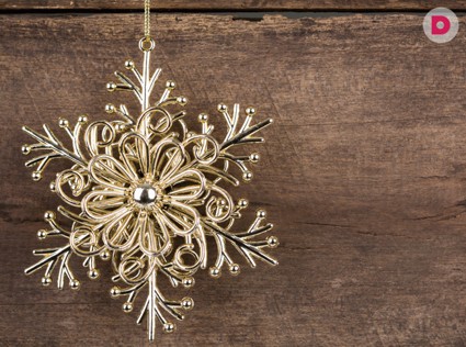 Елочная игрушка-цветок от Таши Строгой