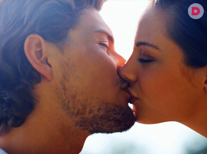 6 июля – всемирный обмен поцелуями