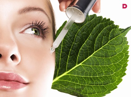 Уход за кожей вокруг глаз: что выбрать?