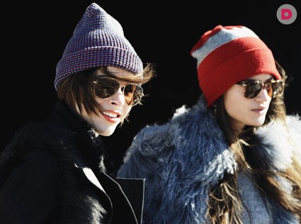 Модные вязаные шапки осеннего сезона 2013