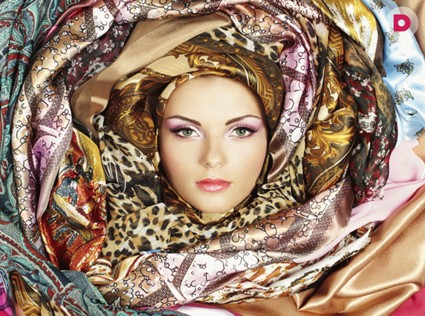 Шелковый платок: 10 вариантов преобразований