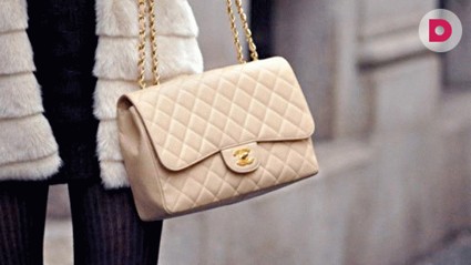 CHANEL 2.55 – целый мир на цепочке 
