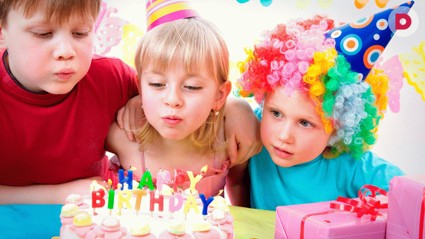 Отмечаем день рождения. От пяти до восьми