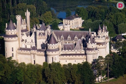 10 самых красивых замков Европы