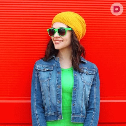 Правильная комбинация цветов в яркой одежде