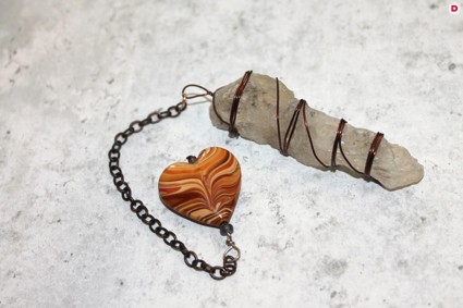 Примерь на себя волшебство лунного сияния. Камень селенит: особенности, сочетания