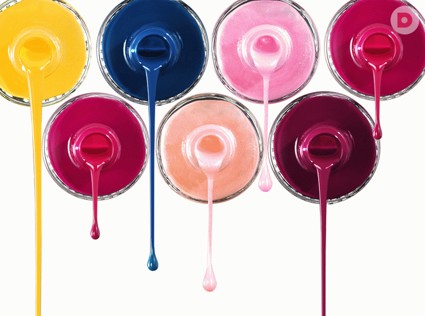 Видеоурок: маникюр. Снятие лака