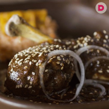 Мексиканское блюдо: тушеная индейка Моле Поблано