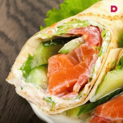 Готовим праздничный салат из красной рыбы