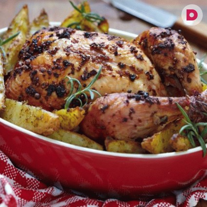 Курица с картошкой, запеченная в духовке