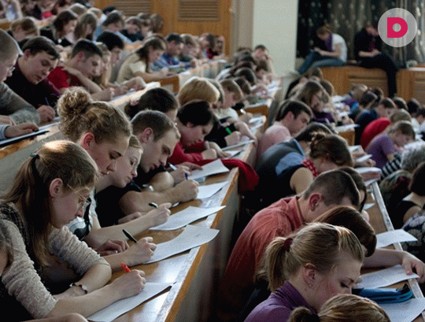 «Домашний» поддерживает «Тотальный диктант»!