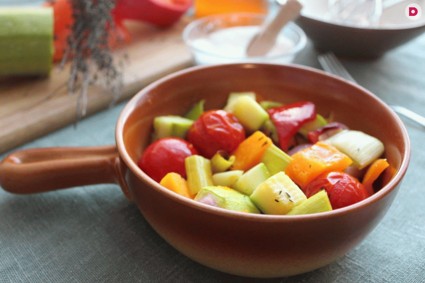 Медовый салат из запеченных овощей 