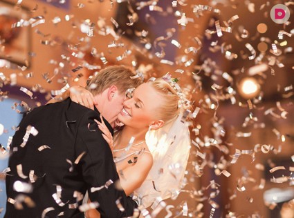 Караоке и метание букета