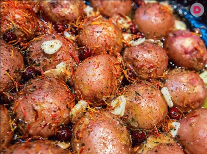 Холостяцкий ужин: три небанальных блюда из молодого картофеля