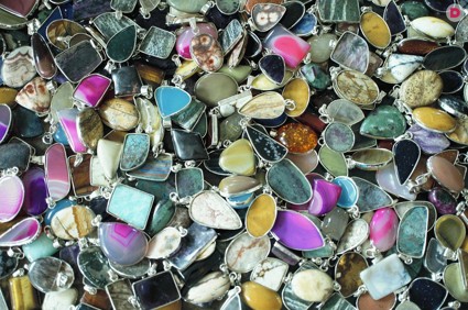 Знаки зодиака: какие камни свойственны вашему знаку