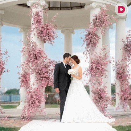 Алеса Качер – «неслучайная» невеста!