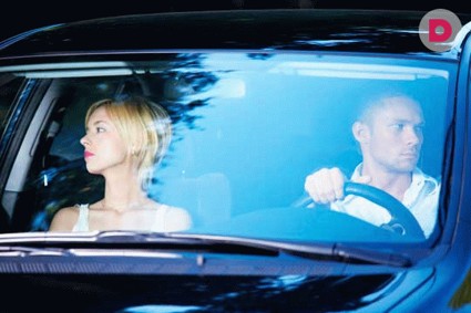 Битва полов на дороге