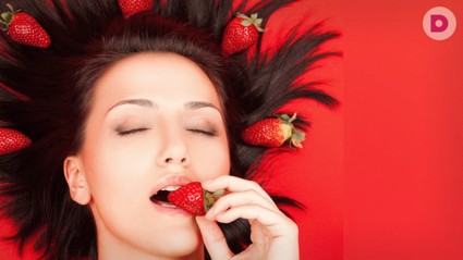 Отбеливание зубов в домашних условиях: простые и популярные способы