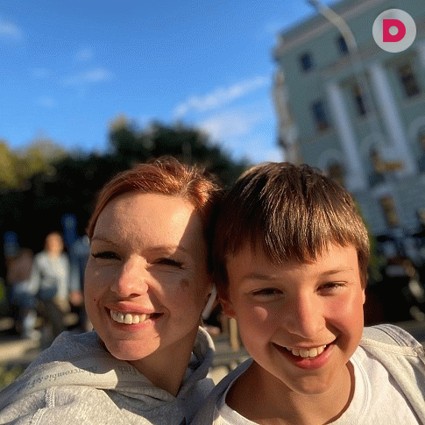 Сын Алисы Гребенщиковой перешел на домашнее обучение